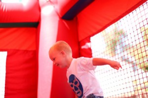 Bounce-House