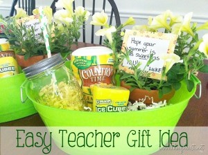 Easy Teacher Gift Idea - Summertime